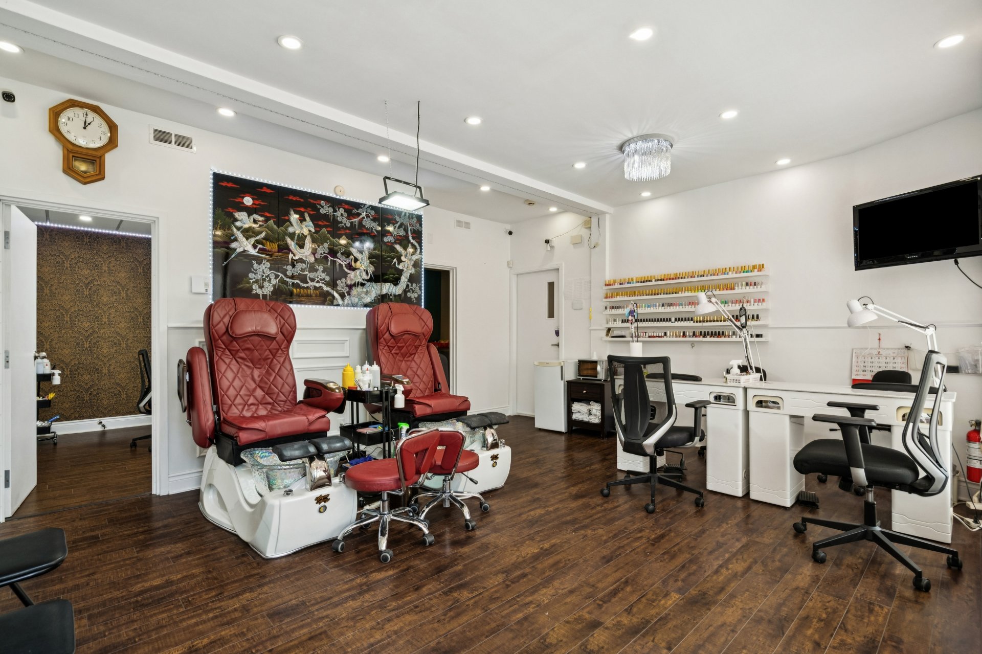 Commercial Sale in Montréal (Ahuntsic-Cartierville) 4