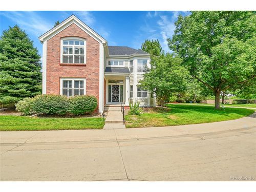 136-1011 S Valentia St, Denver, CO, 80247-6812 | Card Image