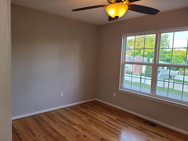 24 Wiscassett Ave, House other with 3 bedrooms, 3 bathrooms and null parking in Hamden CT | Image 20