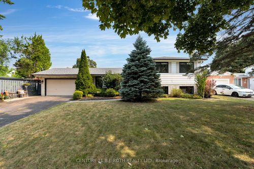 50 Belcourt Ave, Barrie, ON, L4M4E4 | Card Image