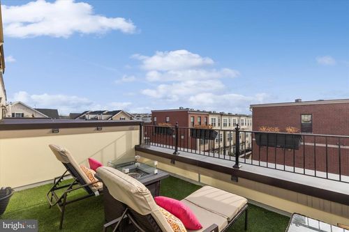 254 Bluemont Branch Ter Se, LEESBURG, VA, 20175-3752 | Card Image