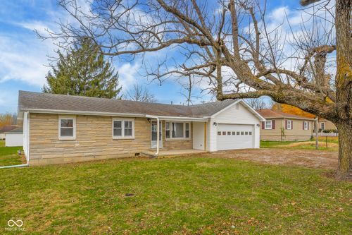 909 S Ireland St, Greensburg, IN, 47240-9414 | Card Image