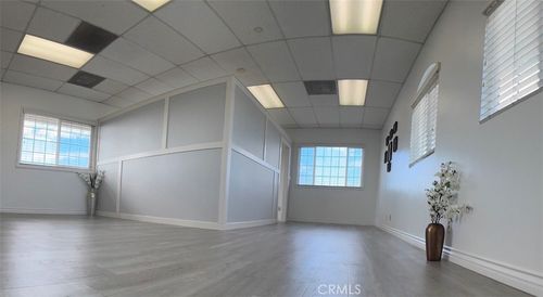 16815 S Western Ave, Gardena, CA, 90247-5217 | Card Image