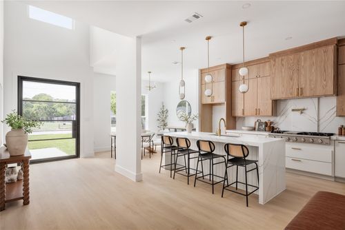 4046 Baker Ave, Dallas, TX, 75212-1439 | Card Image