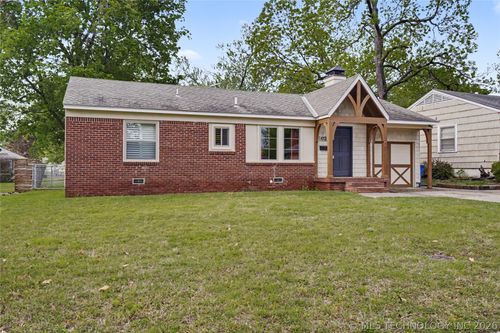 4136 E 34th St, Tulsa, OK, 74135-1702 | Card Image