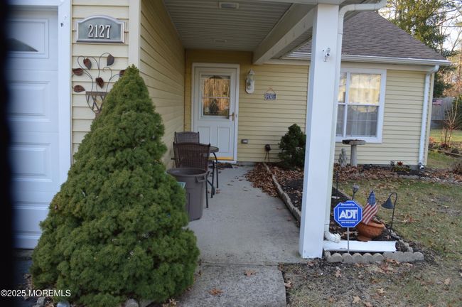 2127 Llewellyn Pkwy, Home with 2 bedrooms, 2 bathrooms and null parking in Forked River NJ | Image 9