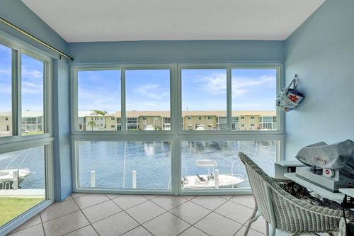 11-930 Se 9th Ave, Pompano Beach, FL, 33060-9566 | Card Image