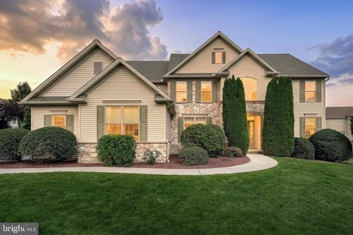 5680 Charlton Way, MECHANICSBURG, PA, 17050-6616 | Card Image