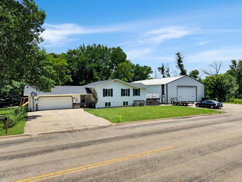 755 W 1st St, Cottonwood, MN, 56229-1203 | Card Image