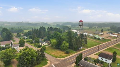 3934, 3936 Main St, Kettle River, MN, 55757 | Card Image