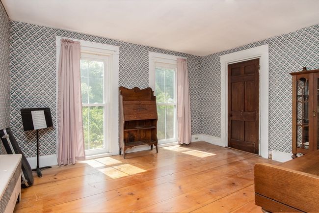 43 Park St, House other with 3 bedrooms, 2 bathrooms and 8 parking in Pepperell MA | Image 8