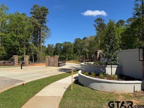 1777 Stone Creek Dr, Tyler, TX, 75703 | Card Image