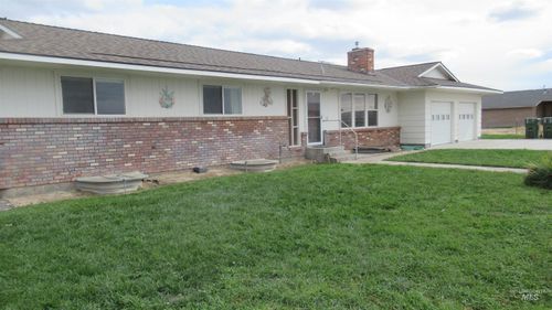 1317 Sw 30th St, Ontario, OR, 97914-4615 | Card Image