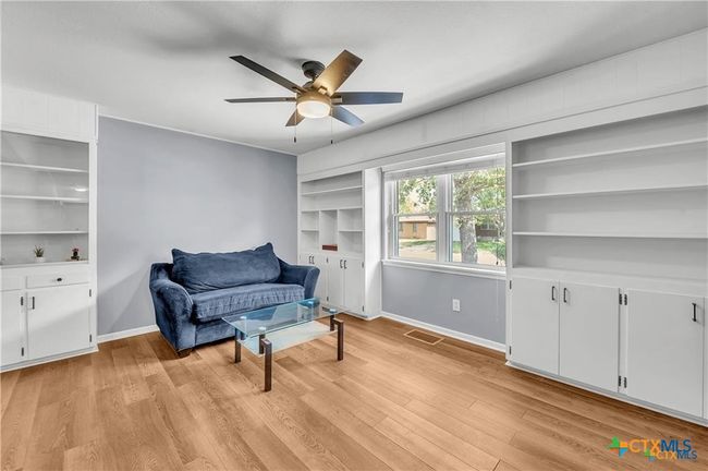 404 Oak St, House other with 3 bedrooms, 2 bathrooms and null parking in Copperas Cove TX | Image 6