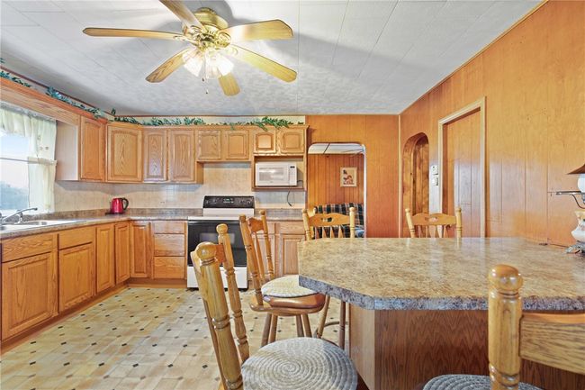 385 Frantz Rd, House other with 3 bedrooms, 2 bathrooms and 5 parking in Confluence PA | Image 24