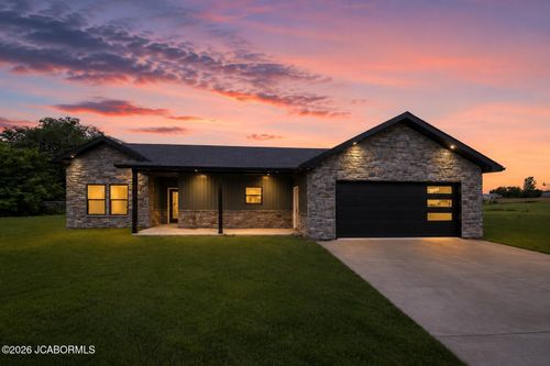 5875 Shelly Dr, Fulton, MO, 65251-5853 | Card Image