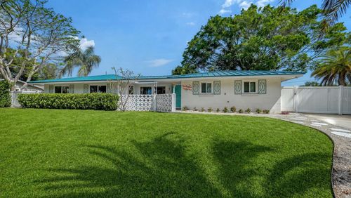 2945 Upper Tangelo Dr, SARASOTA, FL, 34239-4242 | Card Image