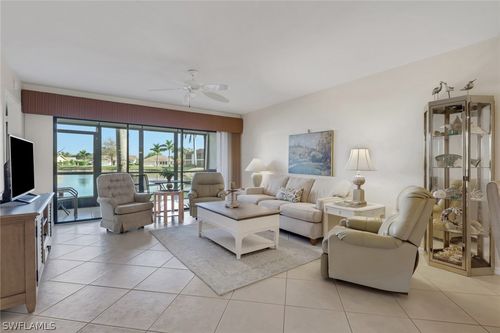 e102-4310 Chantelle Dr, NAPLES, FL, 34112-7124 | Card Image