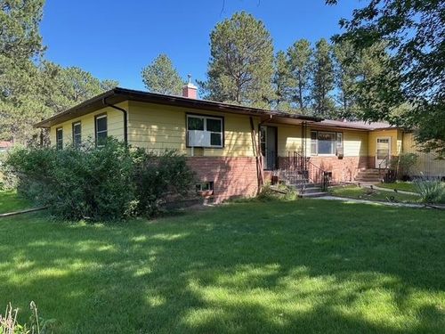 722 Cedar St, Upton, WY, 82730-5044 | Card Image
