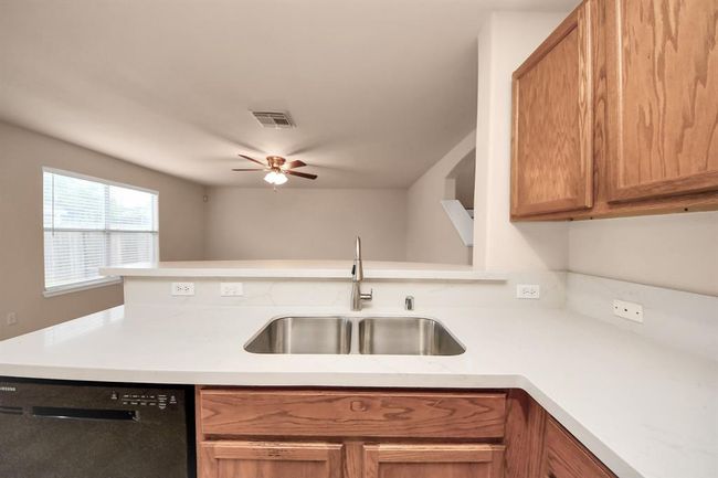 19007 Yaupon Pass Dr, House other with 4 bedrooms, 3 bathrooms and null parking in Cypress TX | Image 14