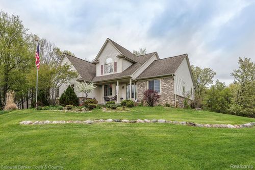 1355 Maxfield Rd, Brighton, MI, 48114-9653 | Card Image