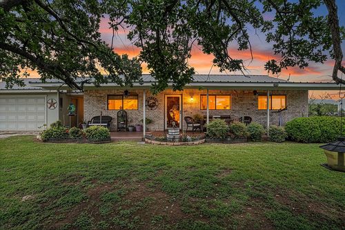 10465 W Ranch Road 1431, Buchanan Dam, TX, 78609-2554 | Card Image