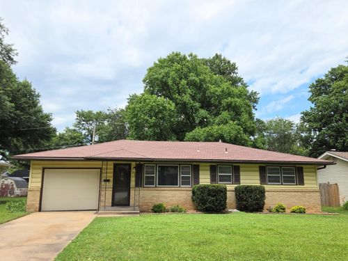 1225 E Rosebrier St, Springfield, MO, 65804-3638 | Card Image