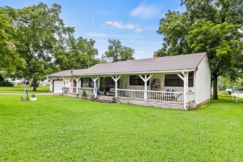 601 N Pine St, Humansville, MO, 65674-8589 | Card Image