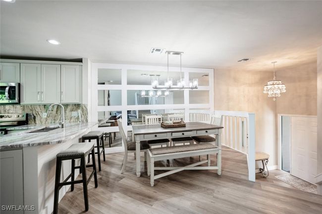 27113 Oakwood Lake Dr, House attached with 3 bedrooms, 3 bathrooms and null parking in BONITA SPRINGS FL | Image 6