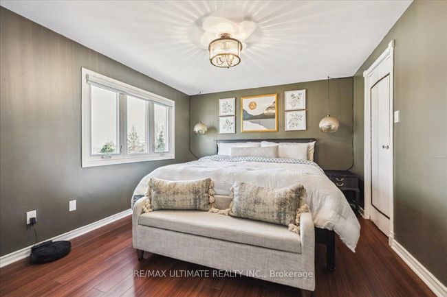 3193 Greenbough Cres, House other with 3 bedrooms, 3 bathrooms and 2 parking in Burlington ON | Image 16