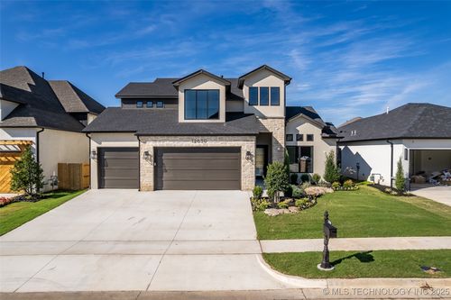 12630 S Granite Ave, Bixby, OK, 74008-2973 | Card Image