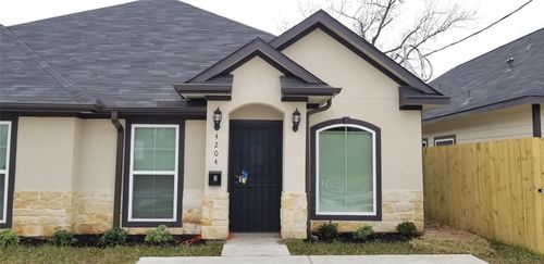 b-4204 Stassen St, Houston, TX, 77051-1870 | Card Image
