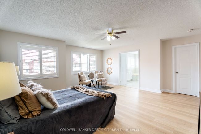 32 Charger Lane, House other with 8 bedrooms, 4 bathrooms and 2 parking in Brampton ON | Image 32