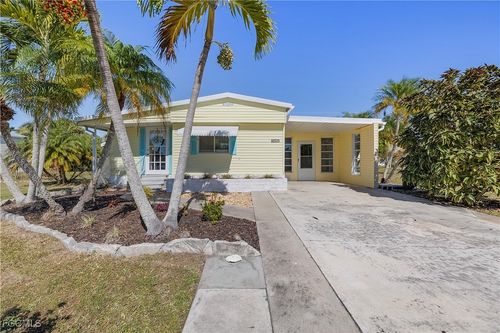 7696 Helen Rd, BOKEELIA, FL, 33922-1908 | Card Image