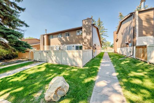 112-5404 10 Avenue Se, Calgary, AB, T2A5G4 | Card Image