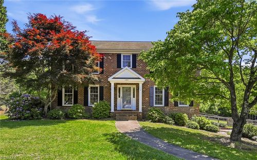 1384 Applecross Ct, Kernersville, NC, 27284-7835 | Card Image