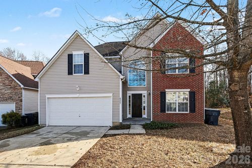4227 Springhaven Dr, Charlotte, NC, 28269-1629 | Card Image