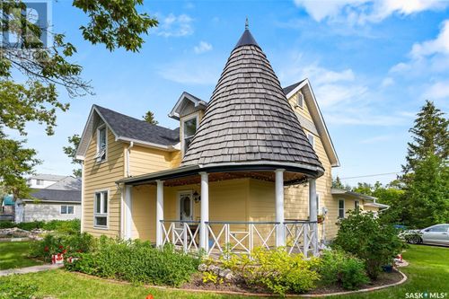 219 Pearson St, Strasbourg, SK, S0G4V0 | Card Image