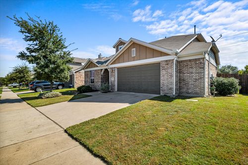 1105 Freesia Dr, Little Elm, TX, 75068-4609 | Card Image