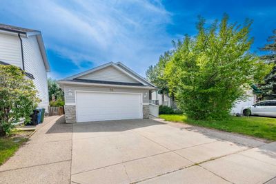 64 Chaparral Way Se, House detached with 6 bedrooms, 3 bathrooms and 2 parking in Calgary AB | Image 1