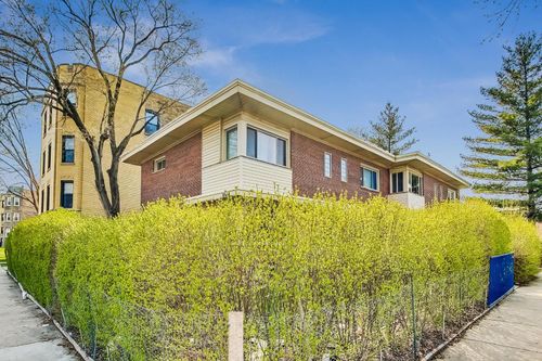 b-8944 Skokie Blvd, Skokie, IL, 60077-4509 | Card Image