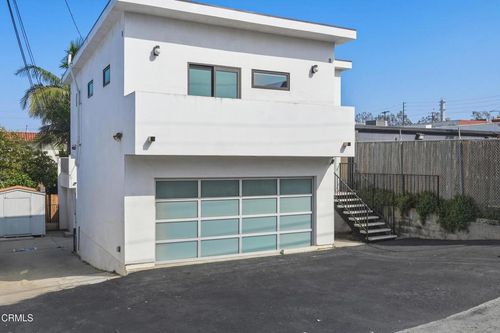 137 Arena St, El Segundo, CA, 90245-3902 | Card Image