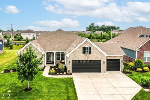 15097 Thoroughbred Dr, Fishers, IN, 46040-1385 | Card Image