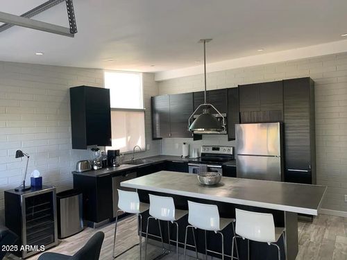 7-7440 E Cave Creek Rd, Carefree, AZ, 85377-4216 | Card Image