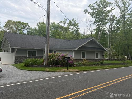 566 Ticetown Rd, Old Bridge, NJ, 08857-3559 | Card Image