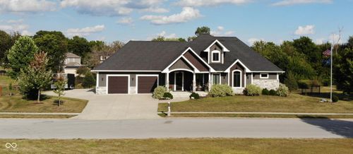 8807 Watkins Ln, Clayton, IN, 46118-8820 | Card Image