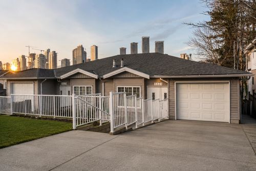 5131 Manor St, Burnaby, BC, V5G1B4 | Card Image