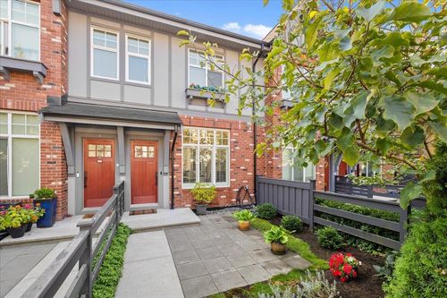 12-3552 Victoria Dr, Coquitlam, BC, V3E0N7 | Card Image