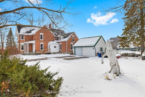 100 Nappadale St, Woodville, ON, K0M2T0 | Card Image