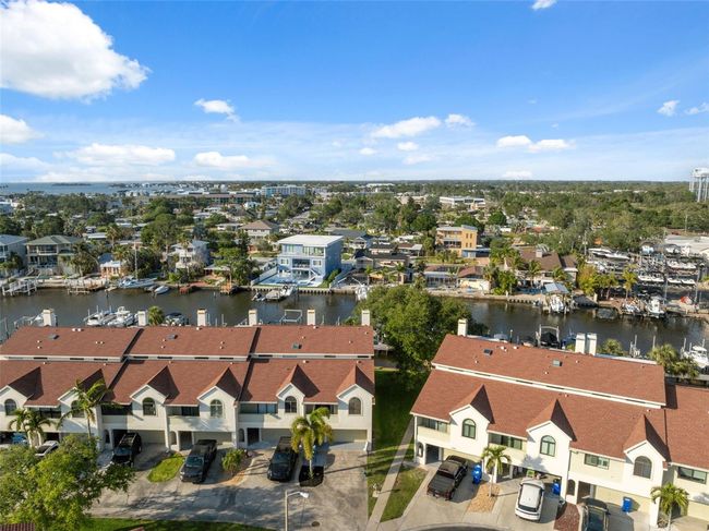 2387 - 2387 Hanover Dr, Townhouse with 3 bedrooms, 3 bathrooms and null parking in DUNEDIN FL | Image 78